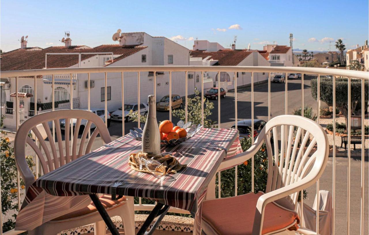 Stunning Apartment In Torrevieja Exteriör bild