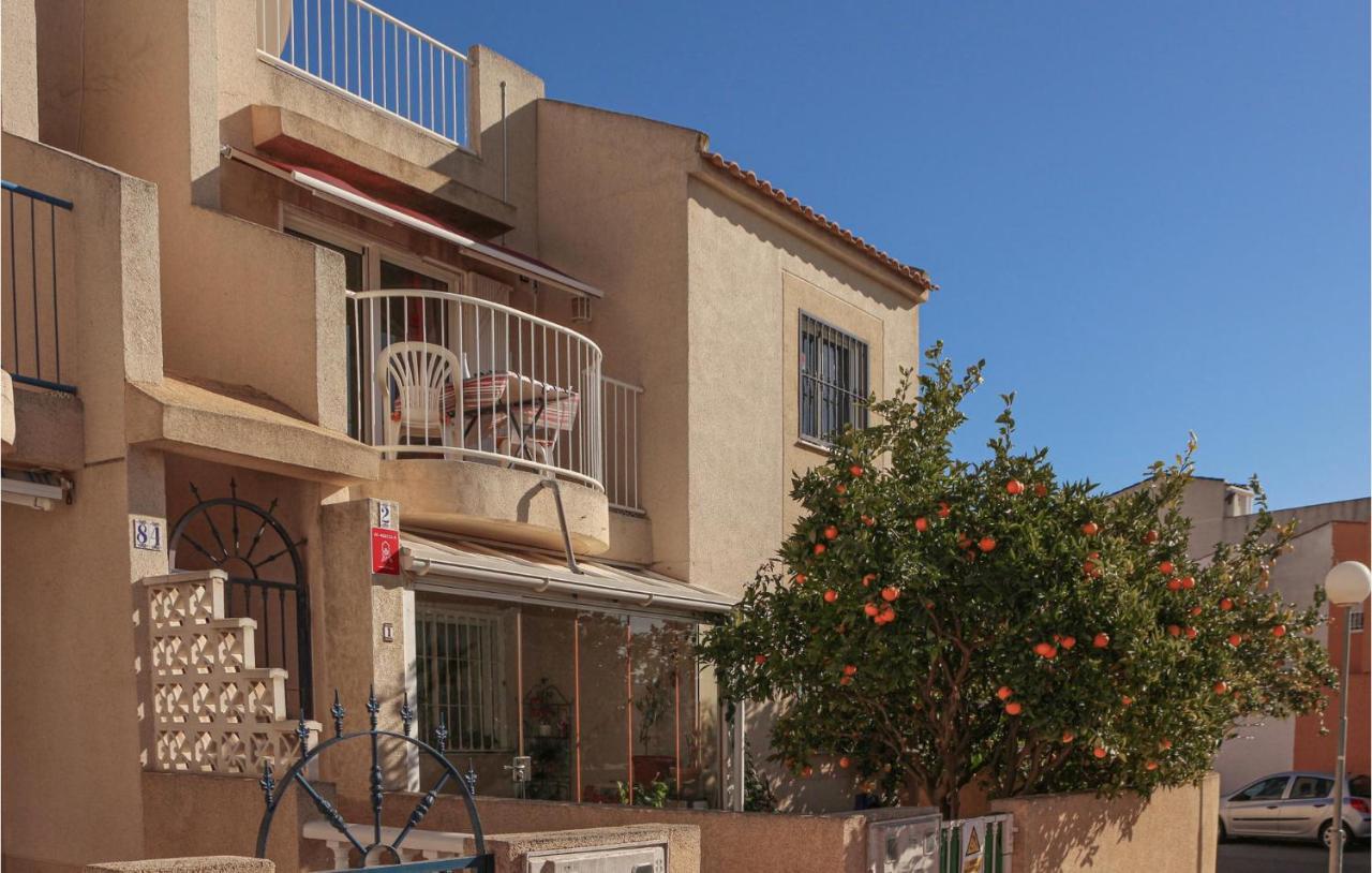 Stunning Apartment In Torrevieja Exteriör bild